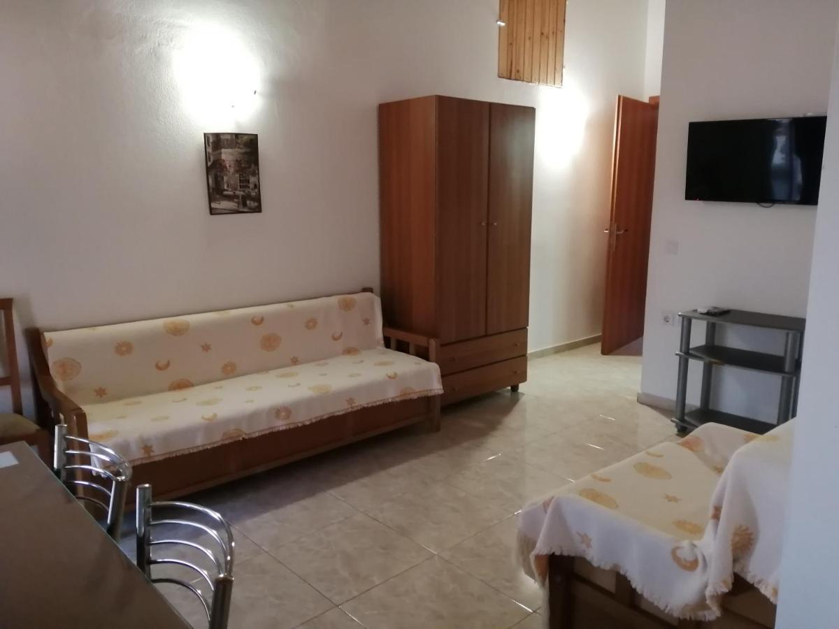 Irini Apartments ケラモティ エクステリア 写真