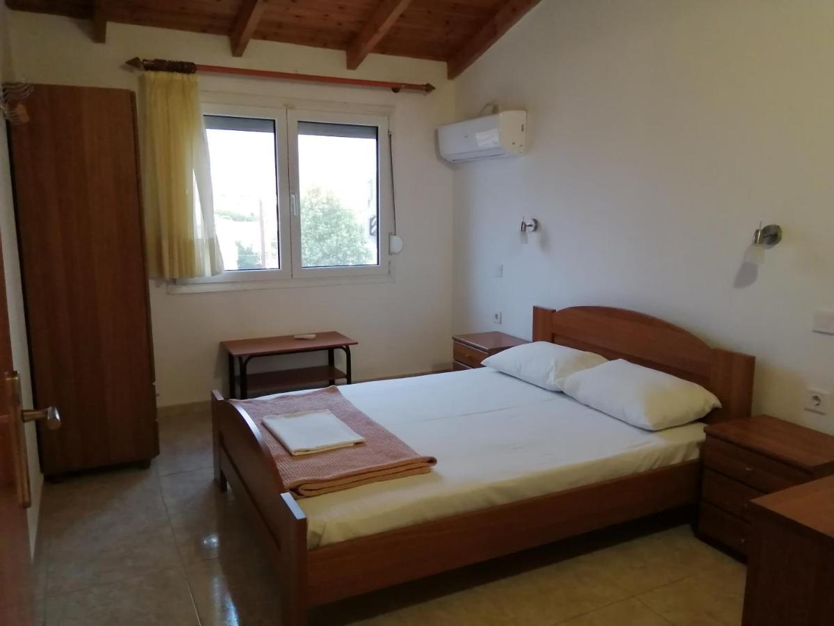 Irini Apartments ケラモティ エクステリア 写真