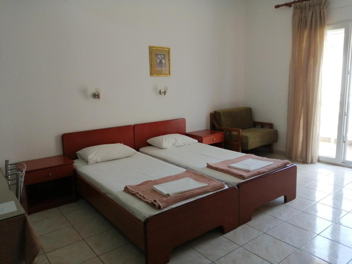 Irini Apartments ケラモティ エクステリア 写真