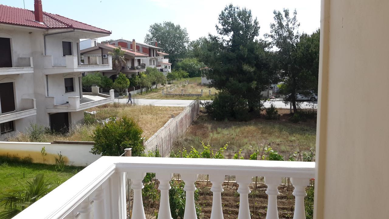Irini Apartments ケラモティ エクステリア 写真