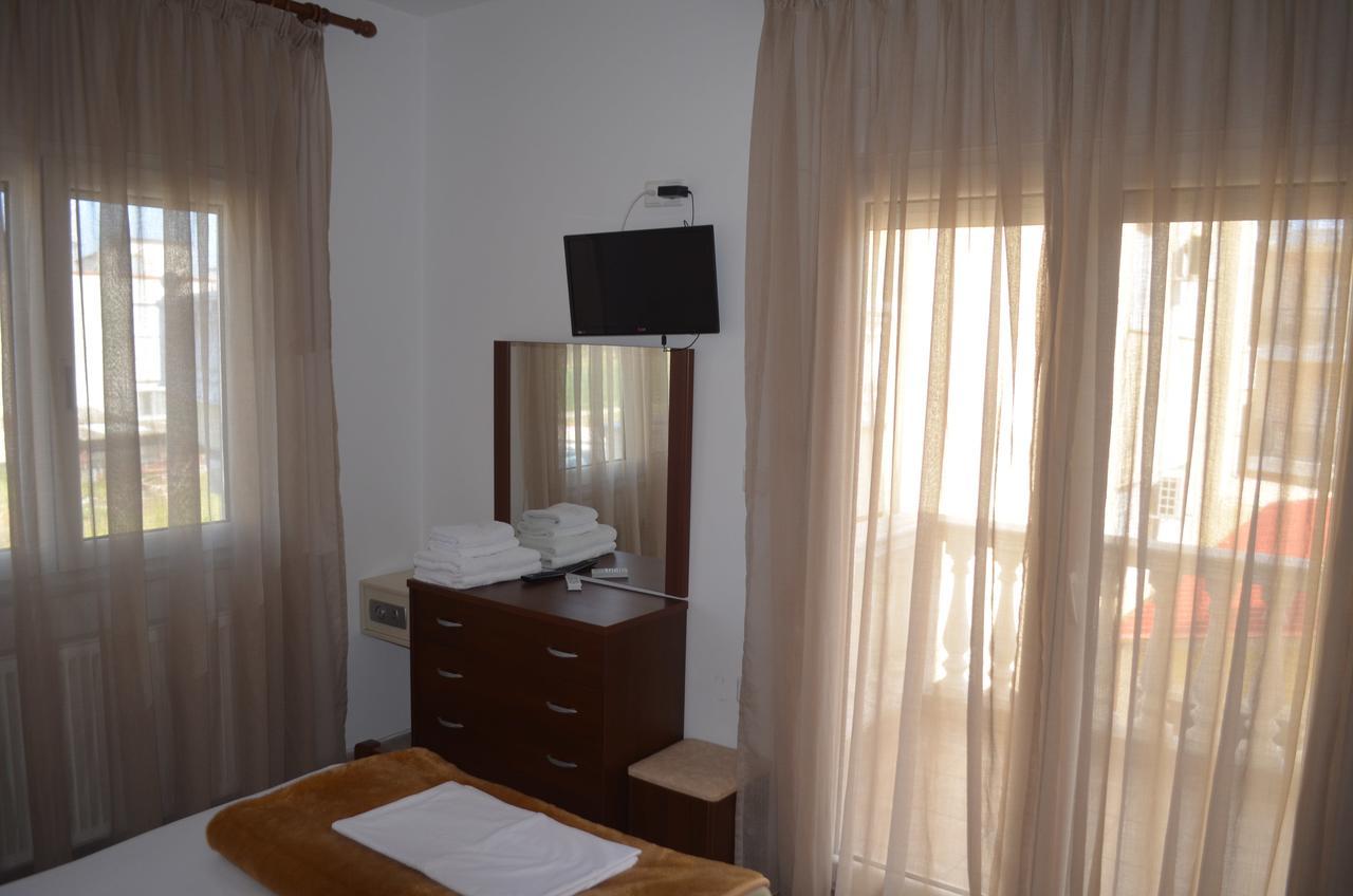 Irini Apartments ケラモティ エクステリア 写真